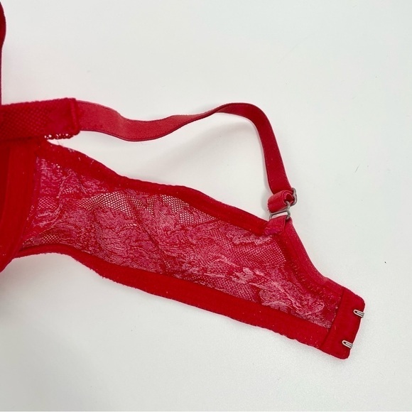 Victoria's Secret Body by Victoria Lined Demi Bra by 36D In Red Lace Overlay - Picture 12 of 12